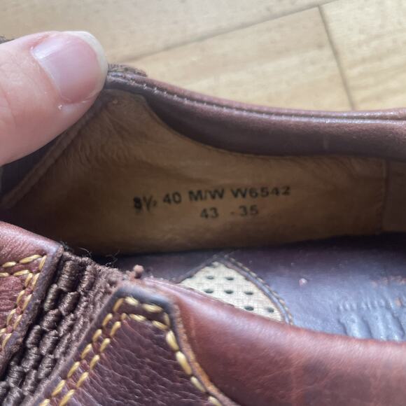 Born Shoes Womens 8.5 M Slip On Clogs Burgundy Brown Leather Comfort‎ Low Top - Picture 5 of 13